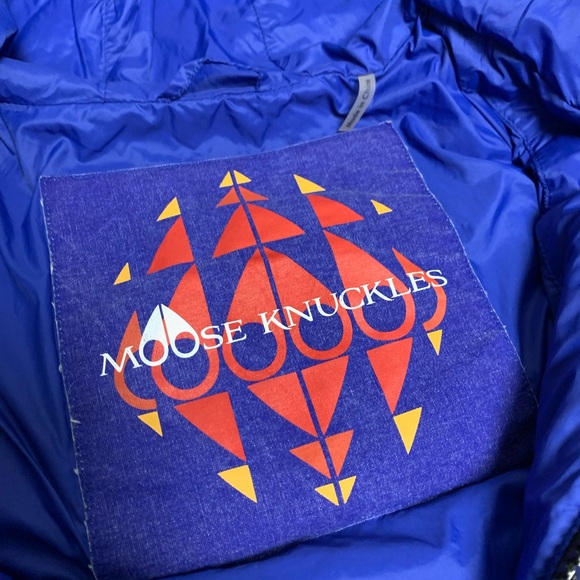 Moose Knuckles Puffer Jacket - Picture 5 of 9
